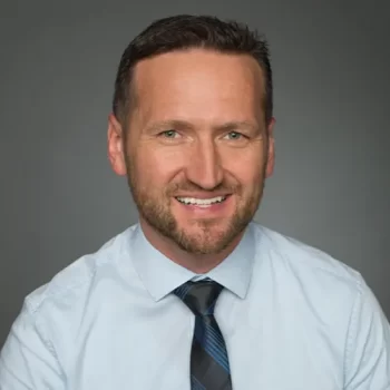 Andrew Vezikov